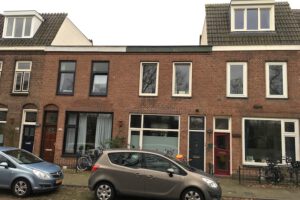 Nieuwe dakopbouw Cremerstraat